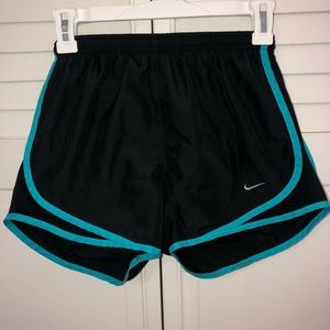 Women’s XS Nike Shorts